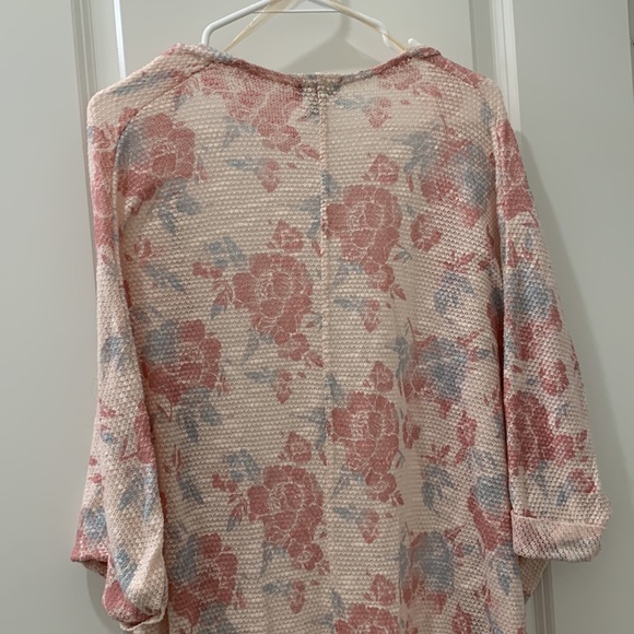 Like new 💖 Desert style 🌵dolman wrap for summer or autumn pink light knit - Picture 6 of 6